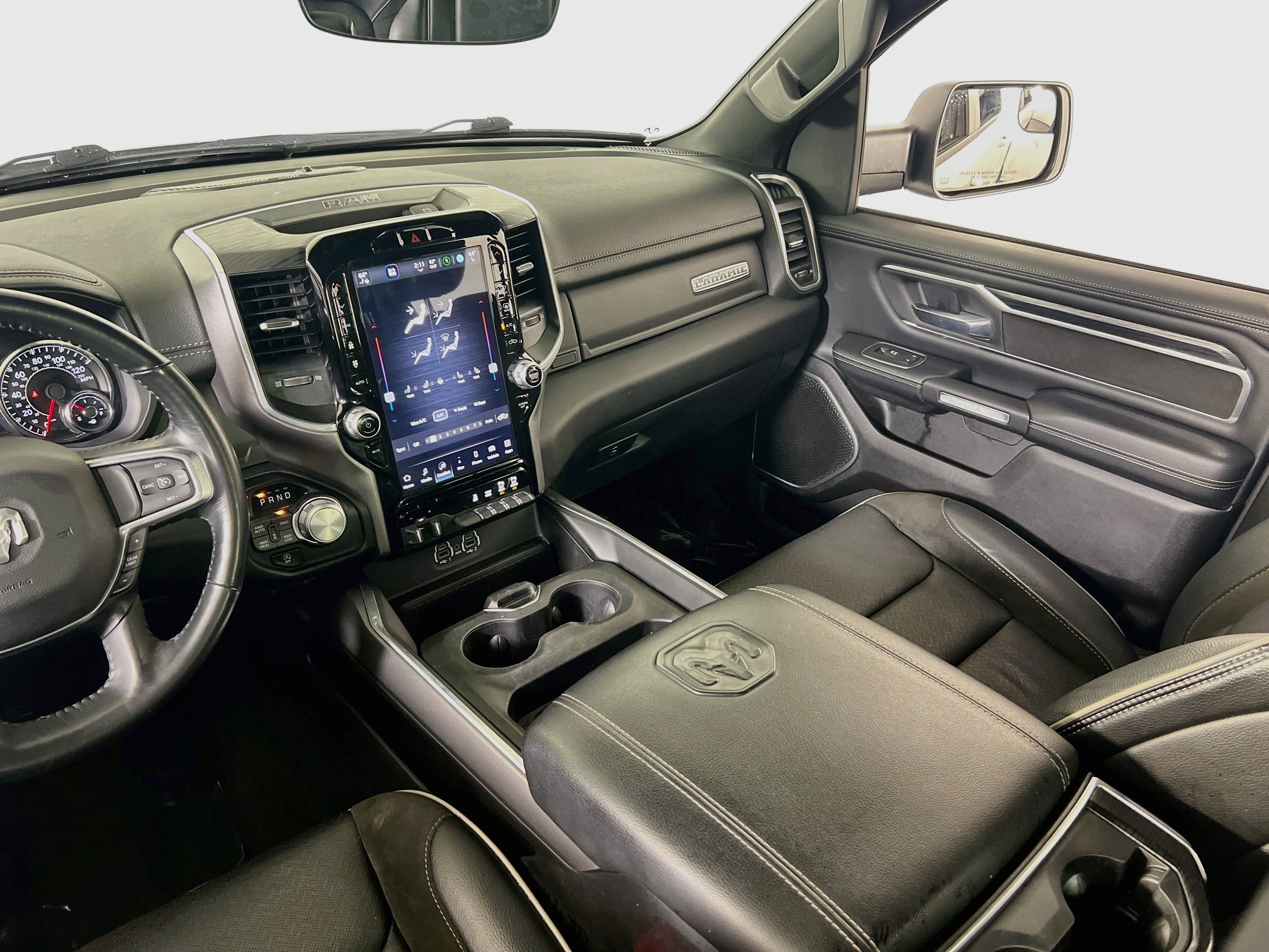 Used 2023 RAM 1500 Laramie AWD/4WD image 23