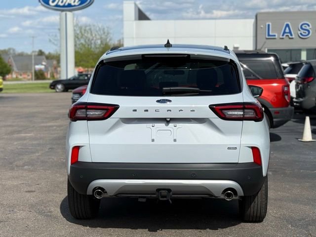 Used 2026 Ford Escape SE w/ Class II Trailer Tow Package FWD image 44