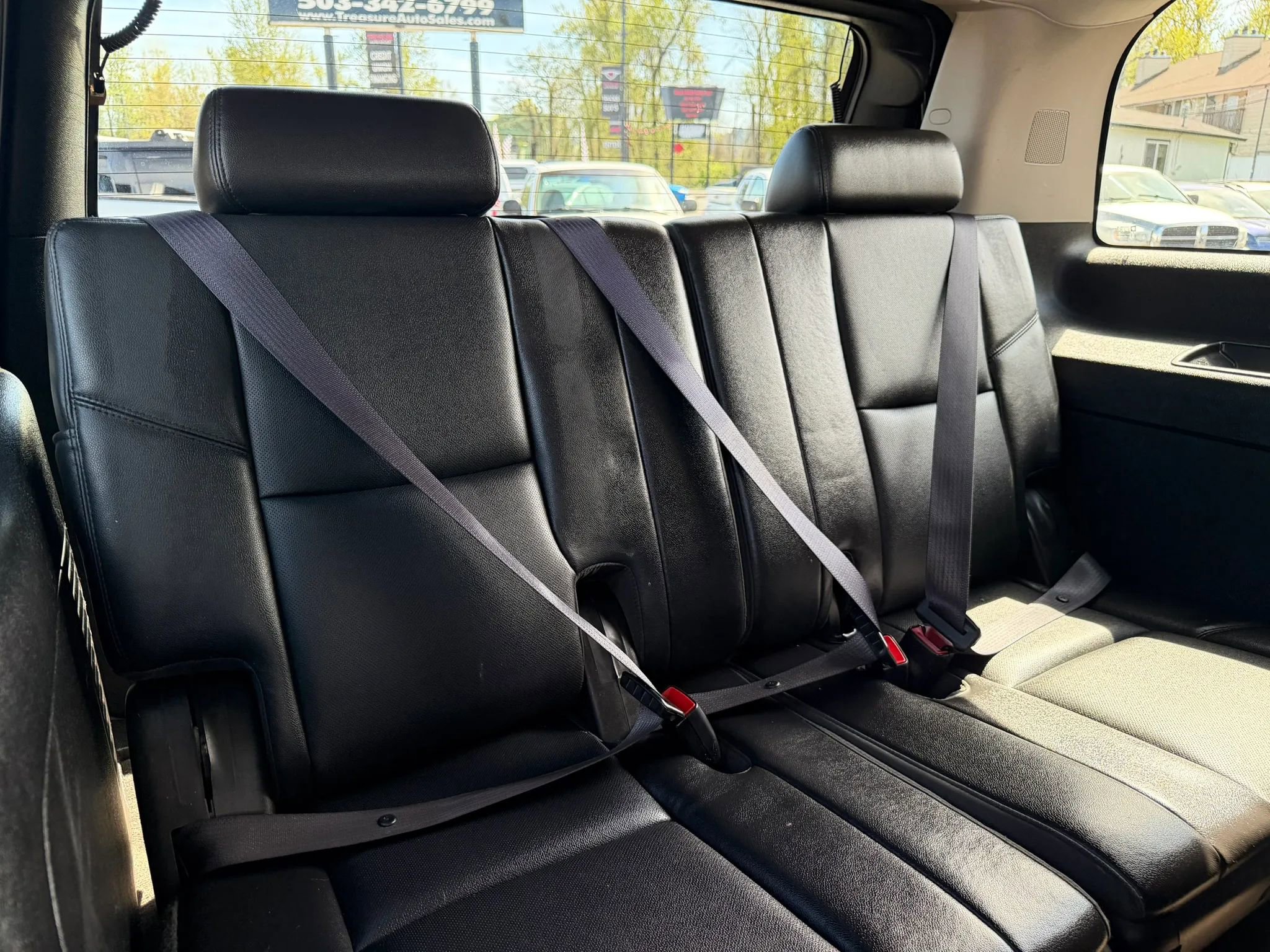 Used 2013 Chevrolet Tahoe LTZ image 22