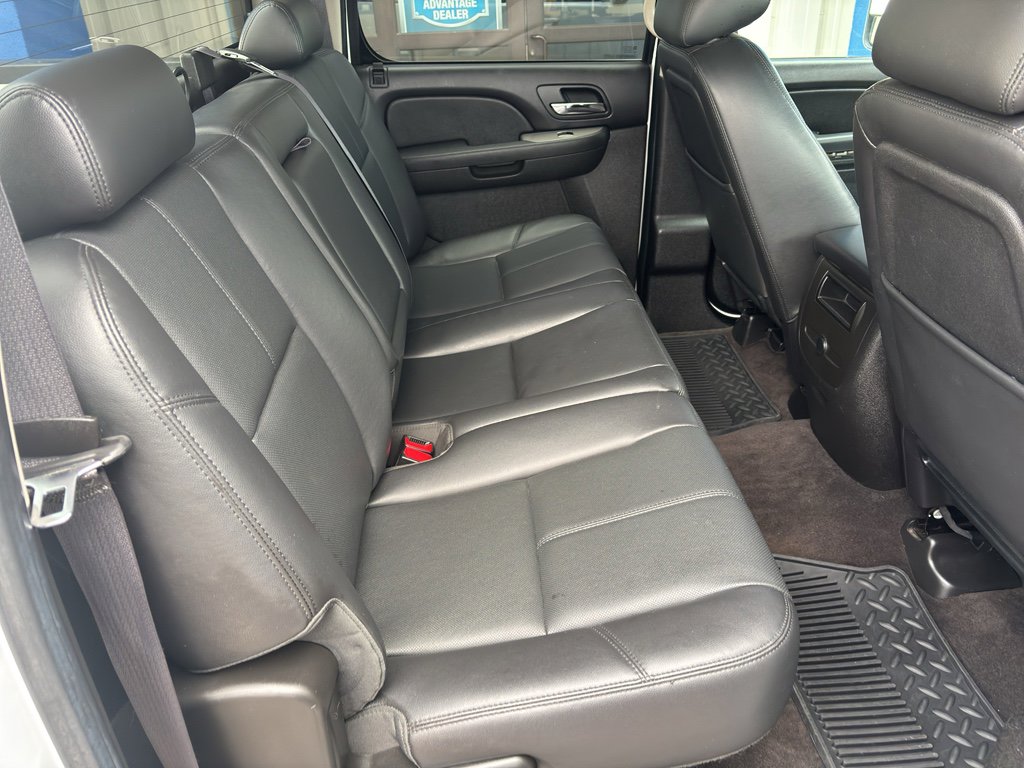 Used 2014 Chevrolet Silverado 3500 LTZ w/ LTZ Plus Package image 13