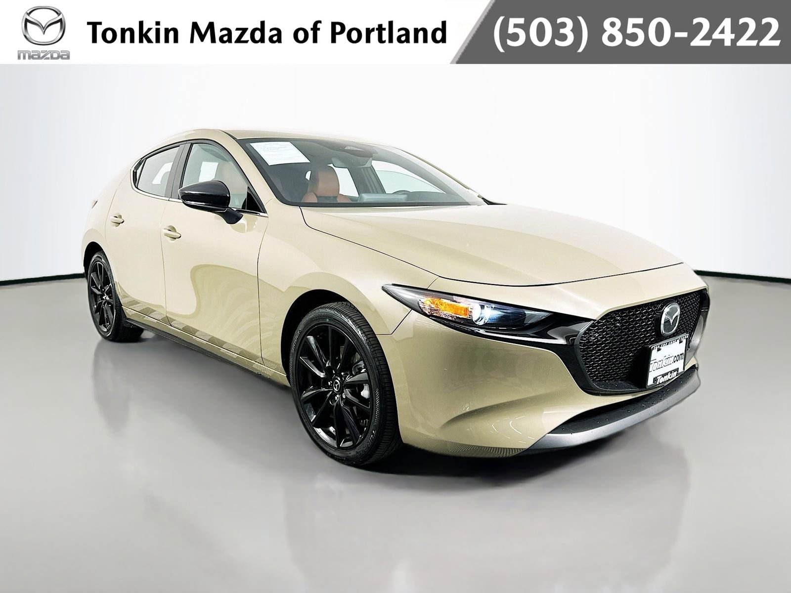 Certified 2025 MAZDA MAZDA3 Carbon AWD/4WD image 1