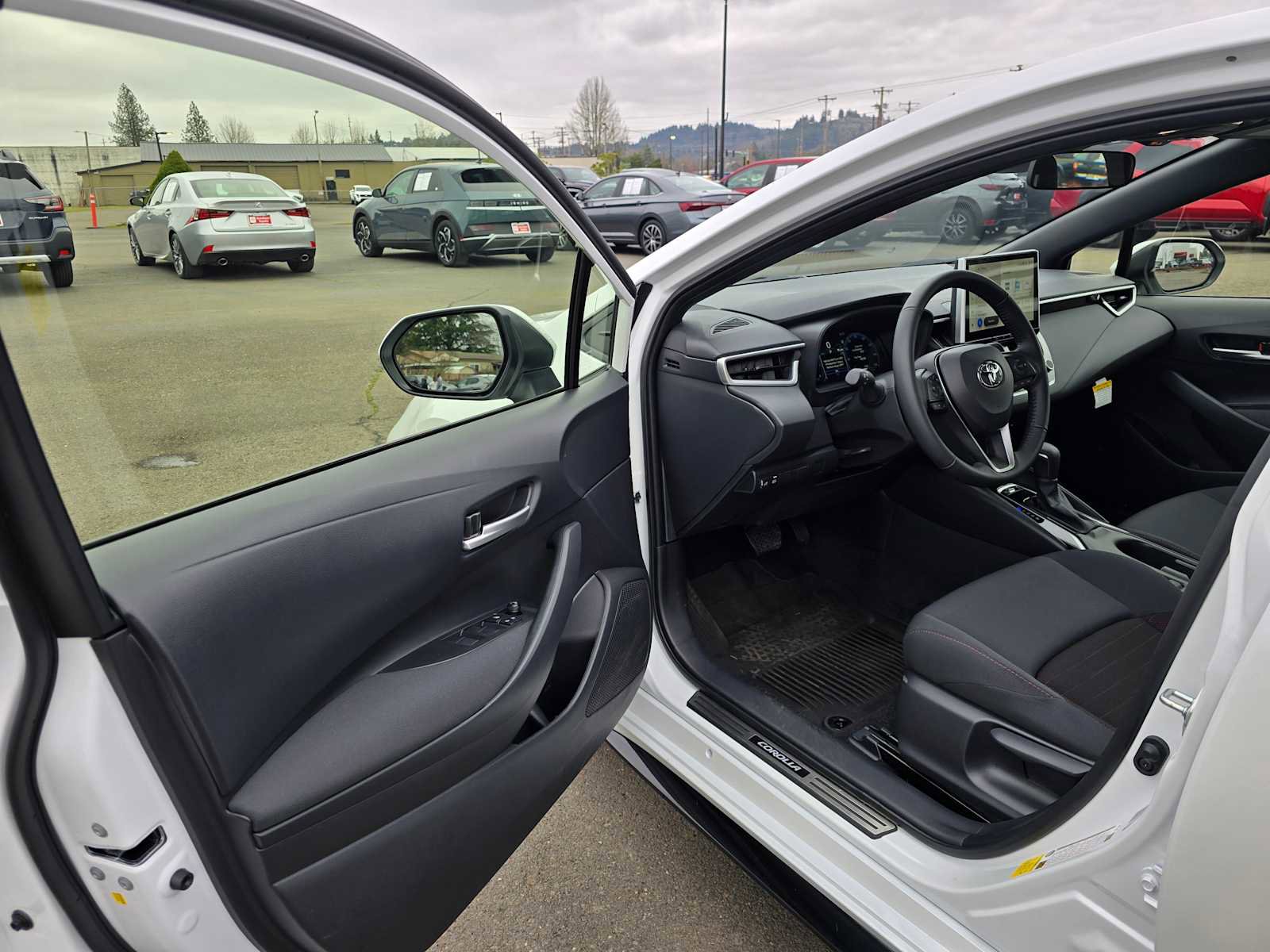 Certified 2026 Toyota Corolla SE w/ SE Package image 20