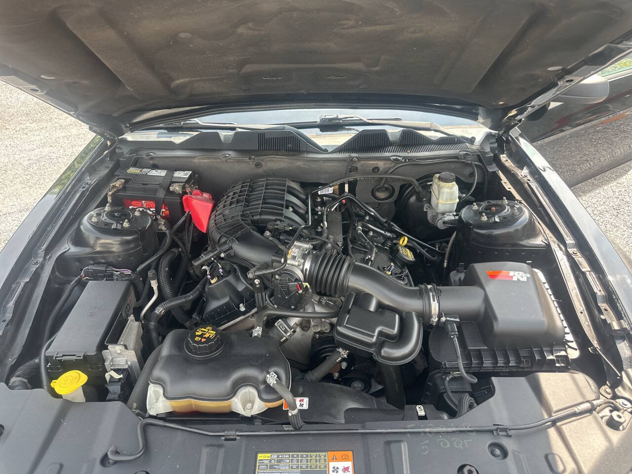 Used 2013 Ford Mustang Coupe RWD image 16