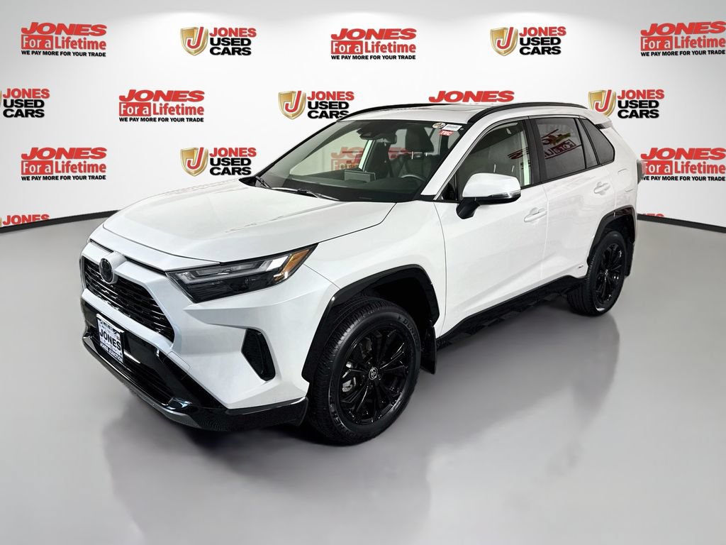 Certified 2025 Toyota RAV4 SE w/ Convenience Package AWD/4WD image 15