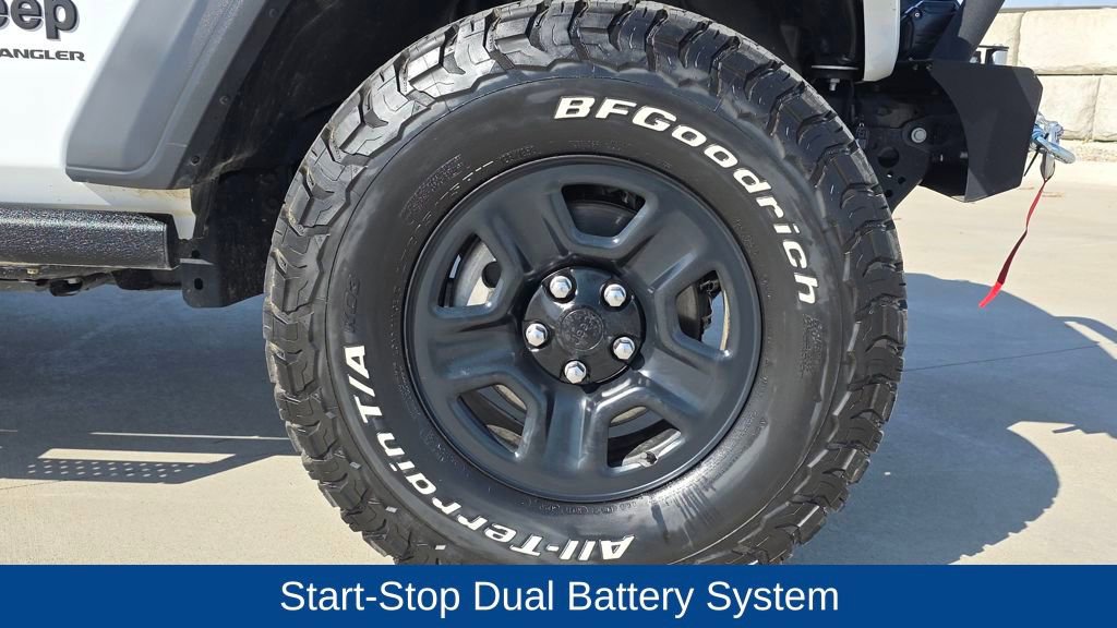 Used 2023 Jeep Wrangler Sport image 12