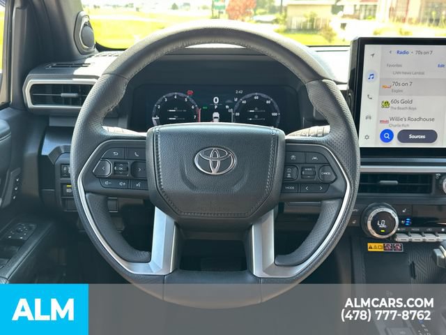 Used 2026 Toyota 4Runner Limited AWD/4WD image 29