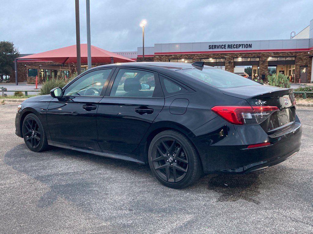 Used 2024 Honda Civic Sport image 7