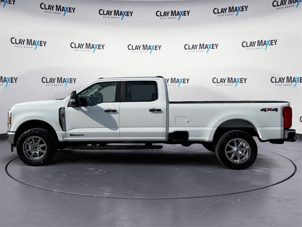 Used 2024 Ford F350 XL w/ XL Chrome Package image 2