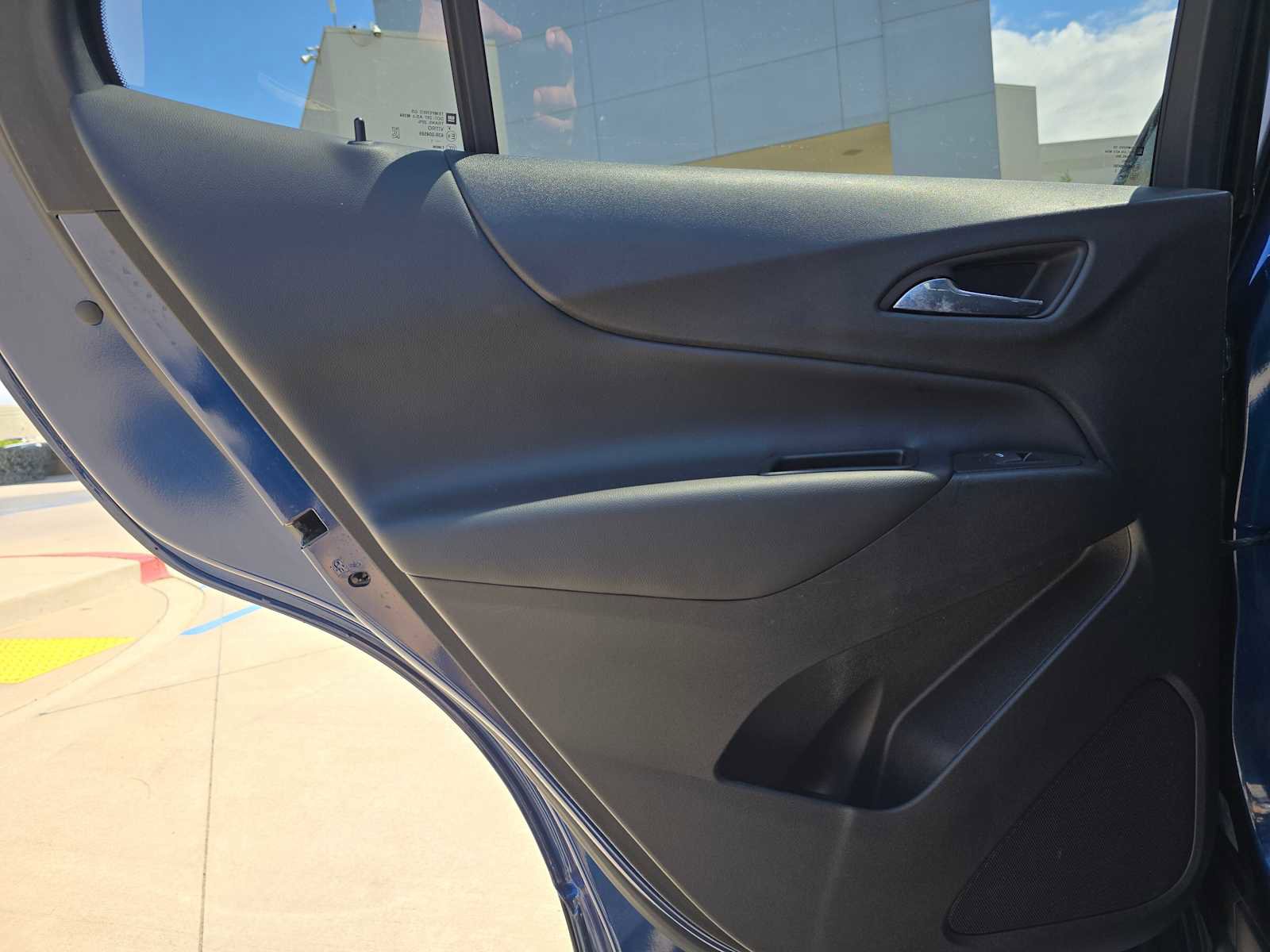 Used 2022 Chevrolet Equinox LT FWD image 16