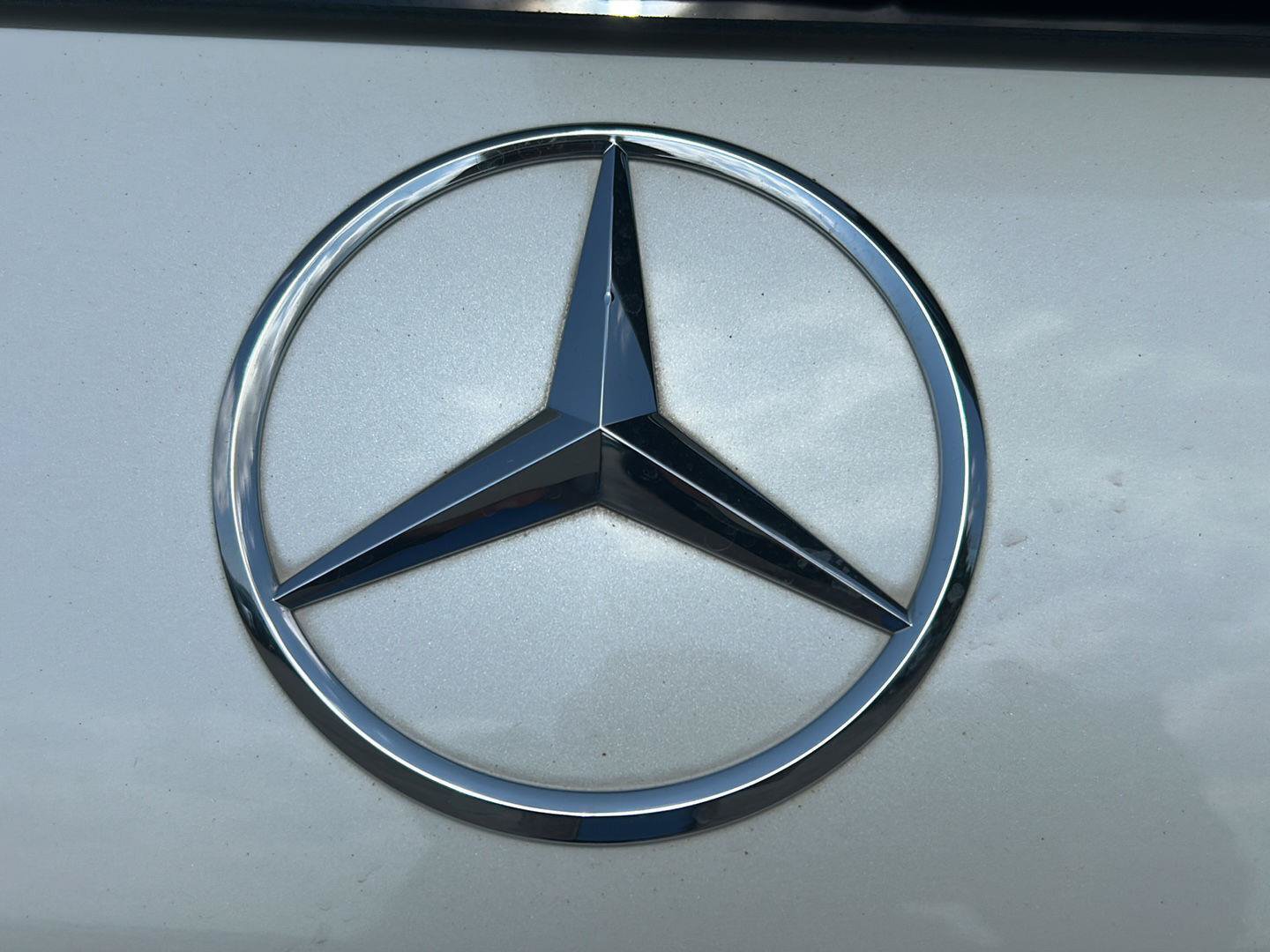 Used 2017 Mercedes-Benz GLS 550 4MATIC image 32