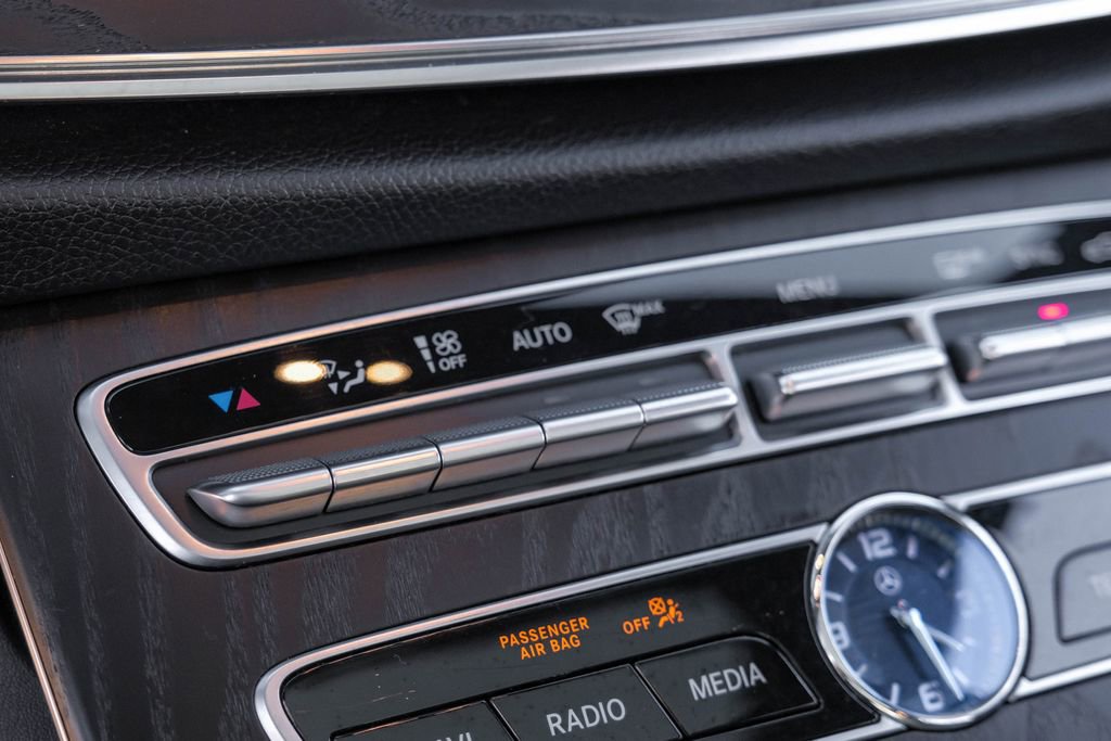 Used 2018 Mercedes-Benz E 43 AMG 4MATIC Sedan image 32