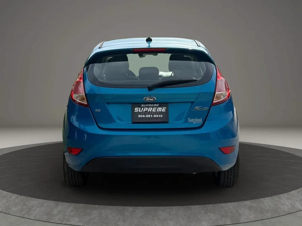 Used 2017 Ford Fiesta SE FWD image 4