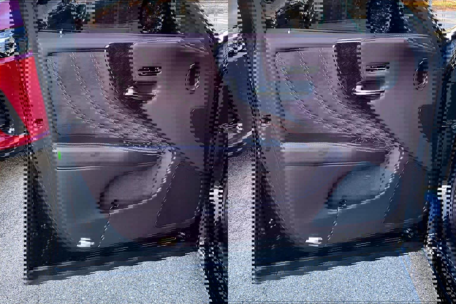 Used 2018 Lexus LS 500 AWD w/ Luxury Package image 26