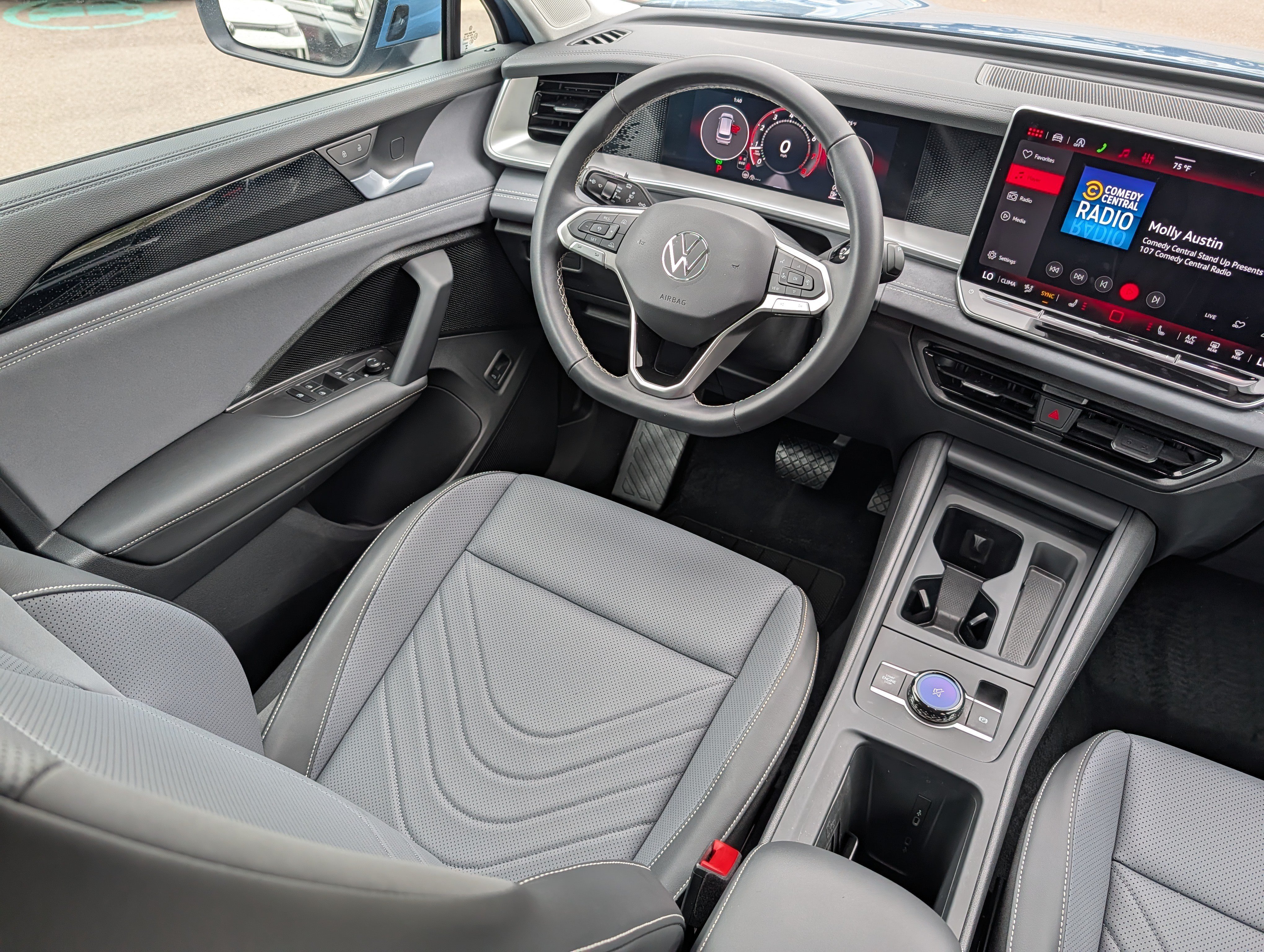 Certified 2026 Volkswagen Tiguan SE AWD/4WD image 9