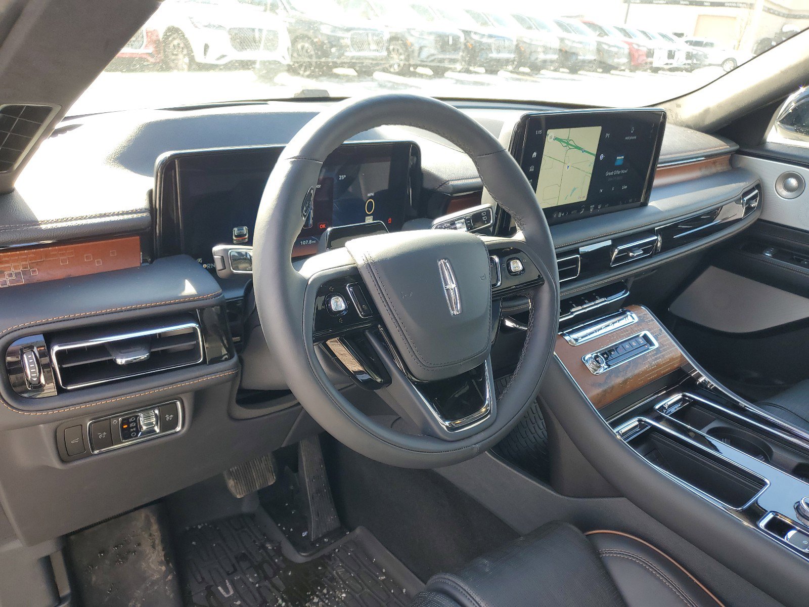 New 2025 Lincoln Aviator Black Label image 13