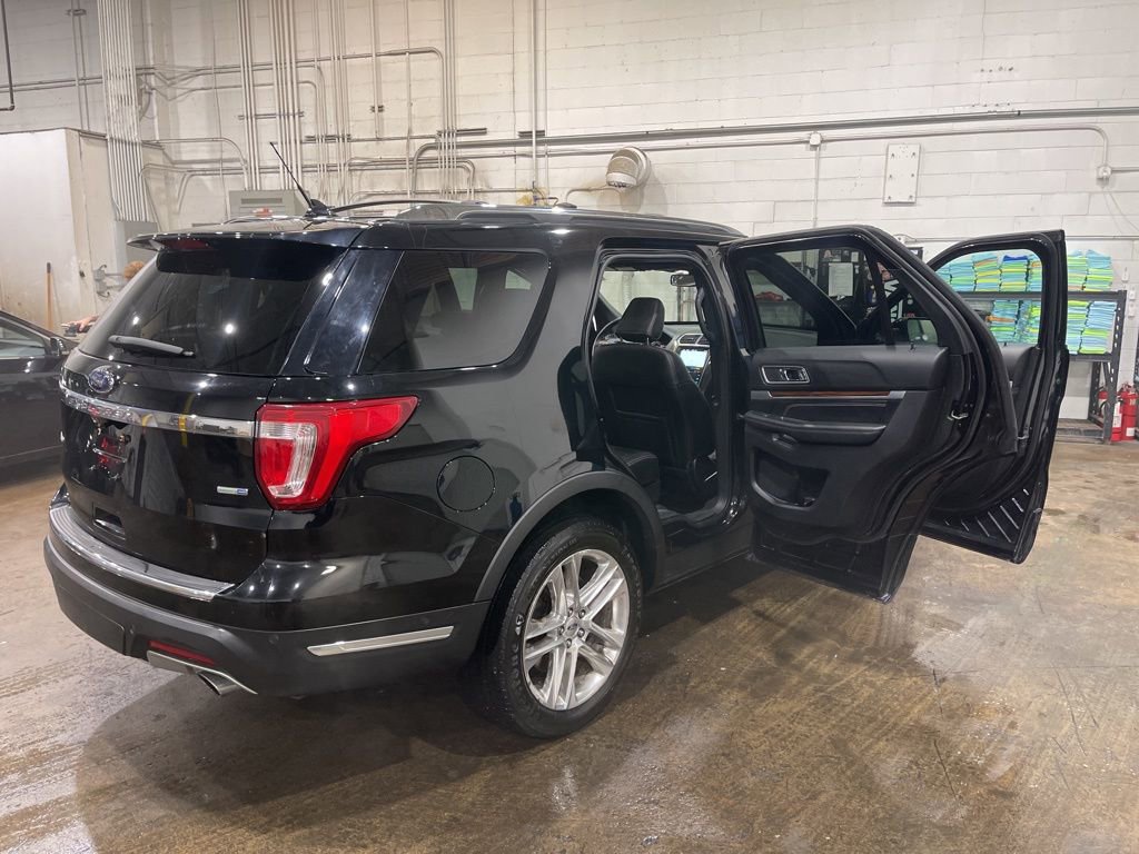 Used 2018 Ford Explorer Limited w/ Equipment Group 301A image 24