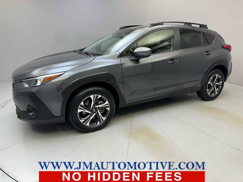 Used 2024 Subaru Crosstrek 2.0i Premium image 1