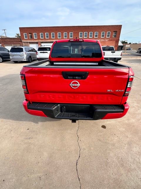 Certified 2024 Nissan Frontier SL w/ Technology Package image 8
