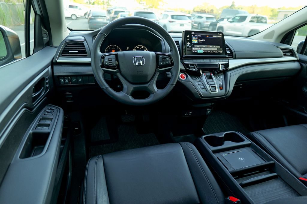 Used 2025 Honda Odyssey EX-L image 38