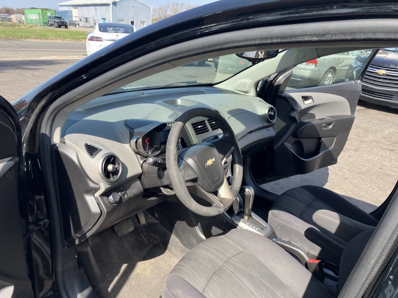 Used 2012 Chevrolet Sonic LT FWD image 31