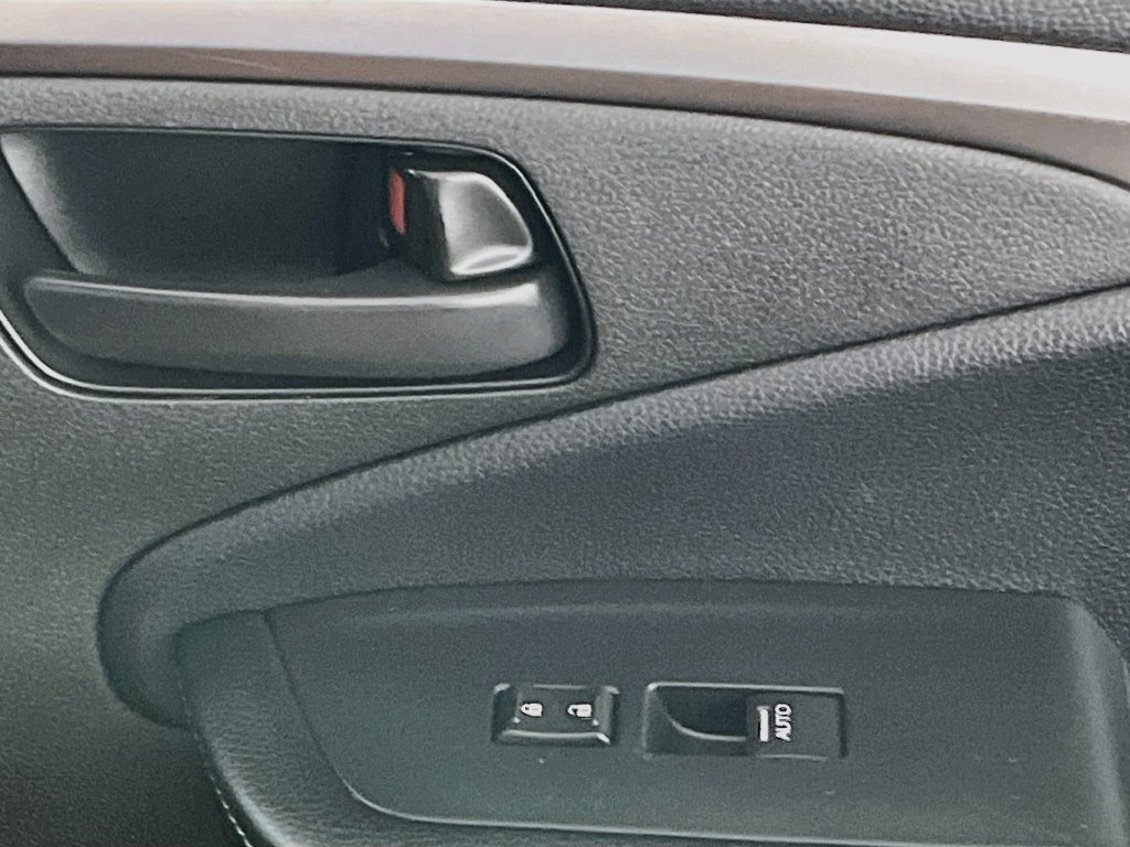 Used 2022 Honda Passport EX-L image 28
