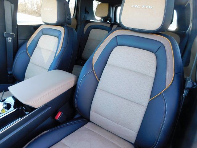 New 2026 Chevrolet Equinox ACTIV w/ Convenience Package III image 15