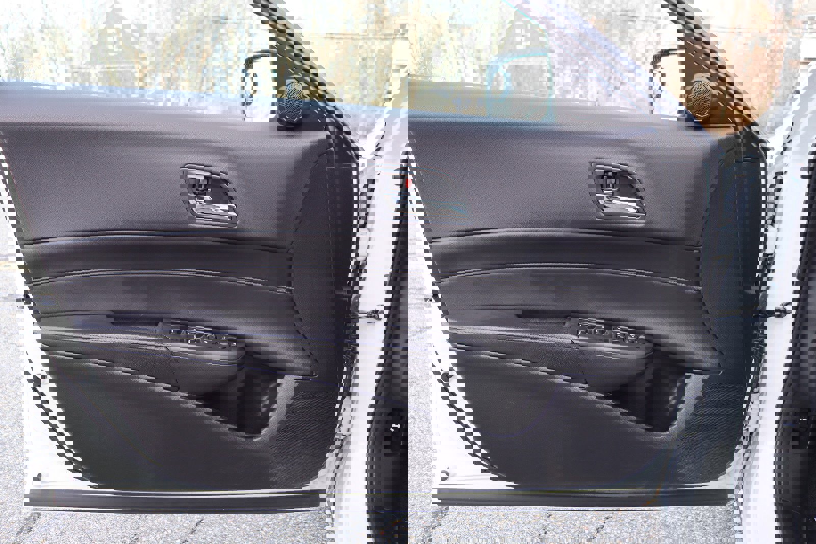 Used 2013 Acura ILX w/ Technology Package image 22