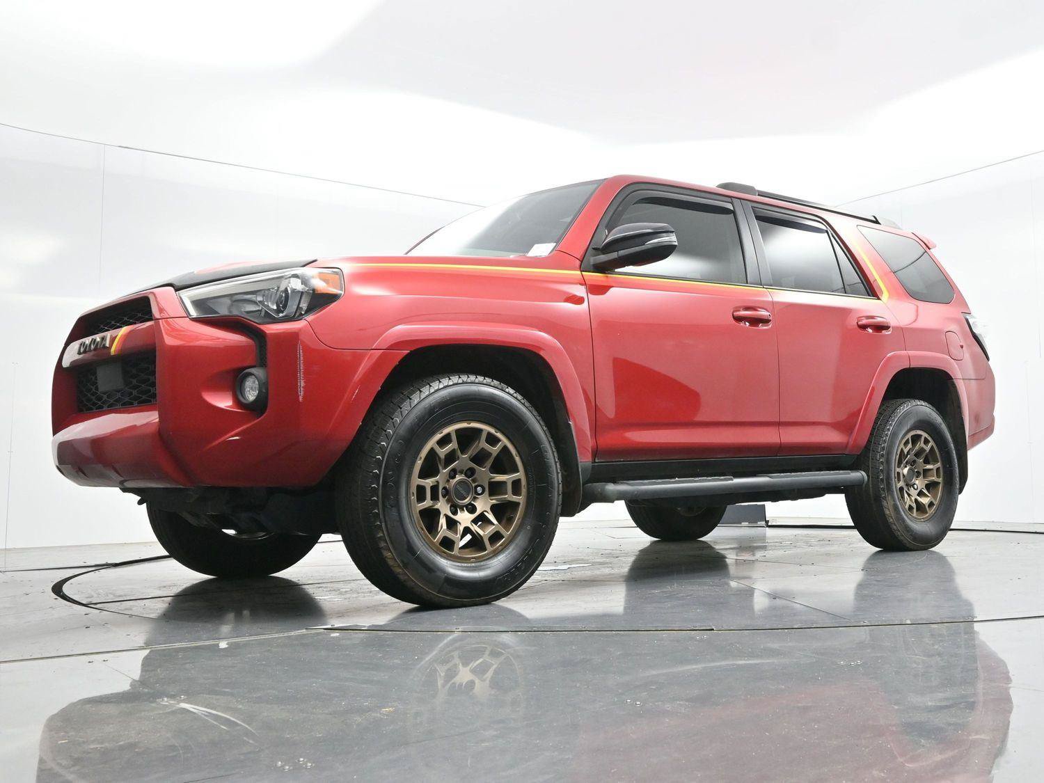 Used 2023 Toyota 4Runner 40th Anniversary SE AWD/4WD image 45
