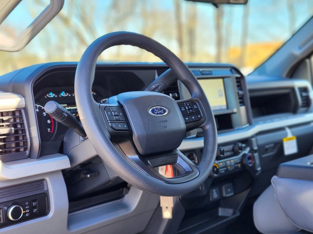New 2026 Ford F250 XL w/ FX4 Off-Road Package image 19