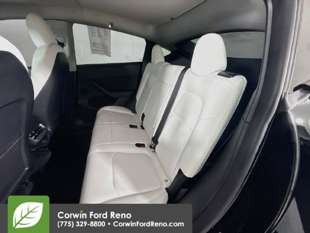 Used 2022 Tesla Model Y Performance AWD/4WD image 26