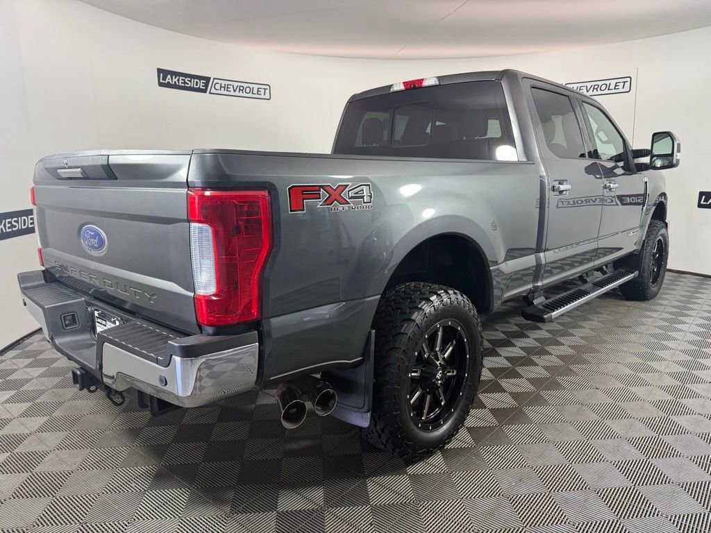 Used 2017 Ford F250 XLT w/ XLT Premium Package image 6