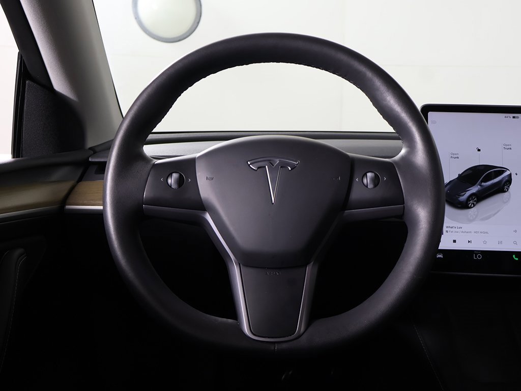 Used 2023 Tesla Model Y Long Range image 36