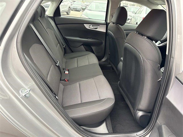 Used 2024 Kia Forte LXS w/ LXS Technology Package image 11