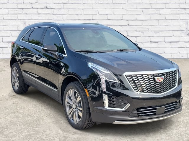 New 2026 Cadillac XT5 Premium Luxury w/ Driver Assist Package FWD image 2