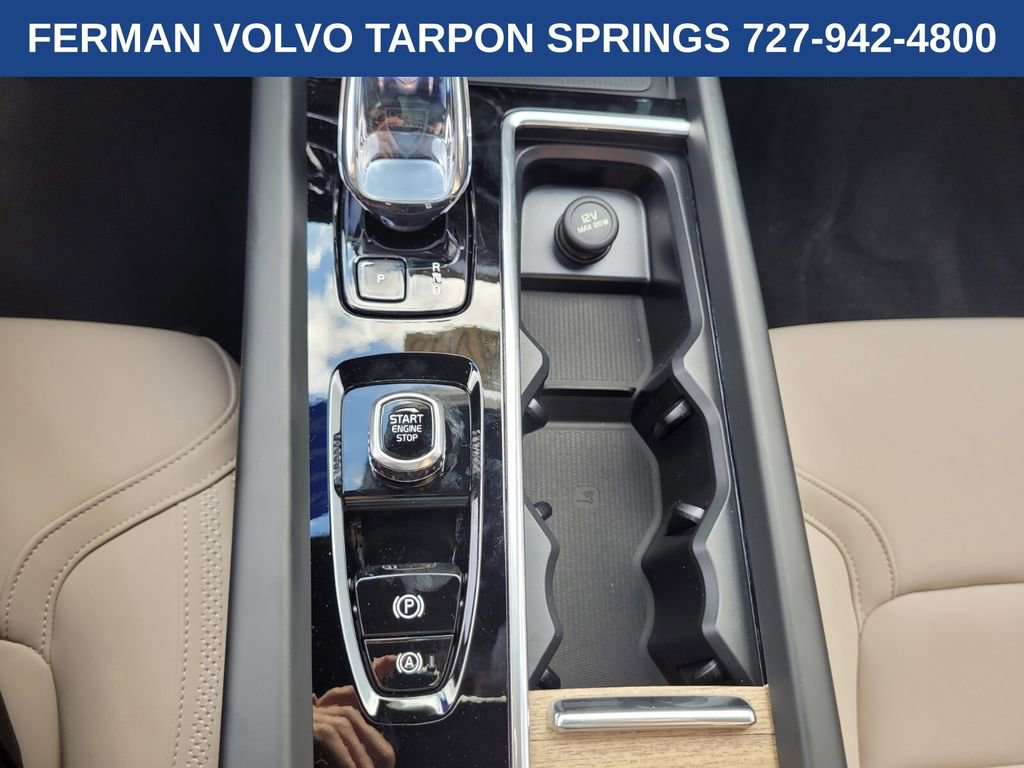 New 2026 Volvo XC60 T8 Core image 26