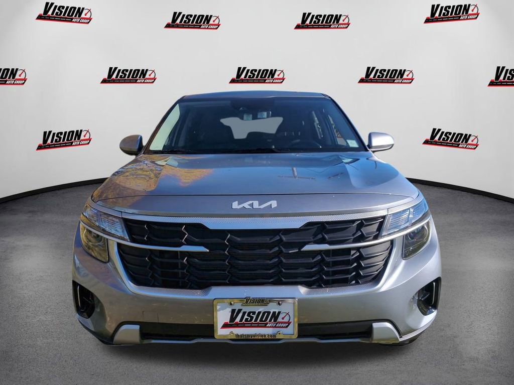 Certified 2024 Kia Seltos LX video 2