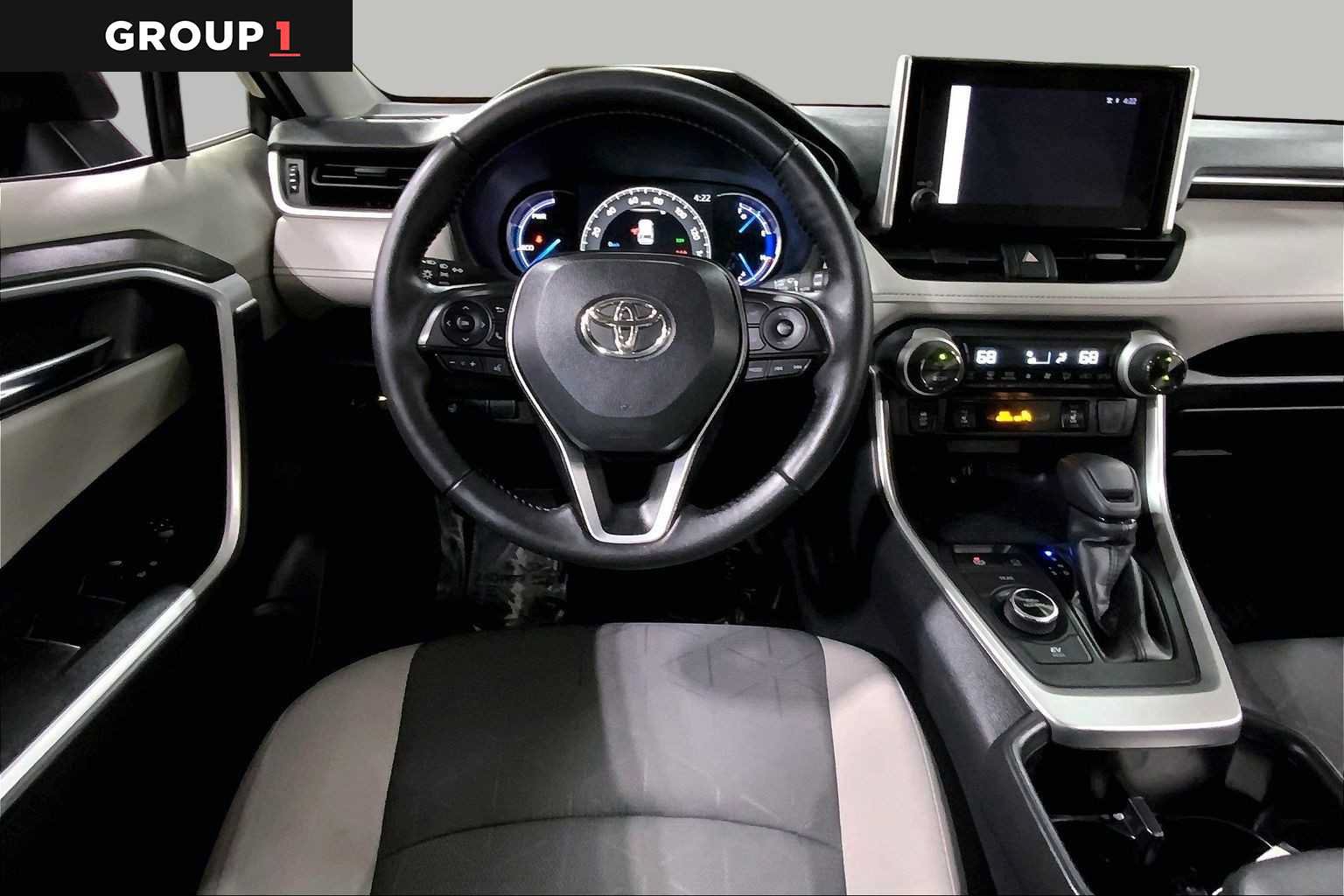 Certified 2025 Toyota RAV4 XLE w/ Weather Package AWD/4WD image 6