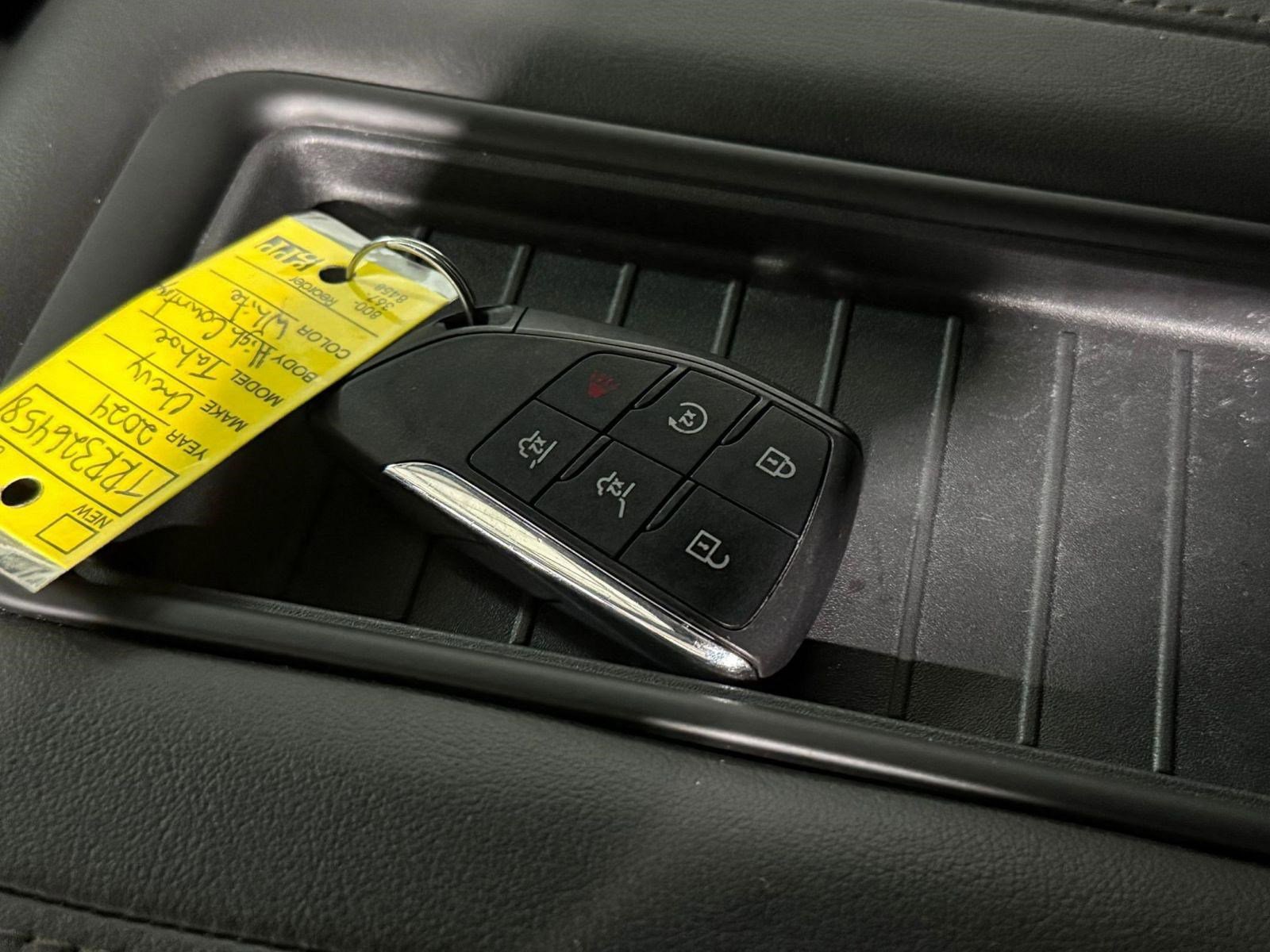 Used 2024 Chevrolet Tahoe High Country image 34