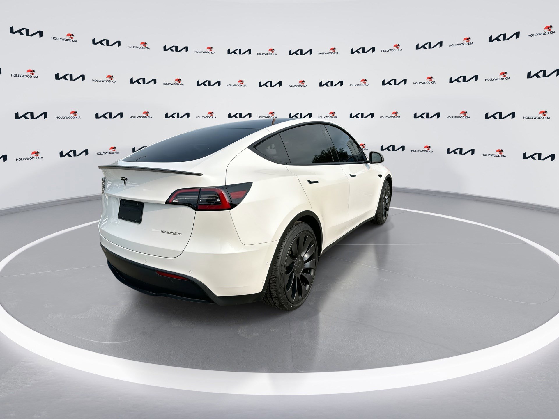 Used 2022 Tesla Model Y Performance AWD/4WD image 8