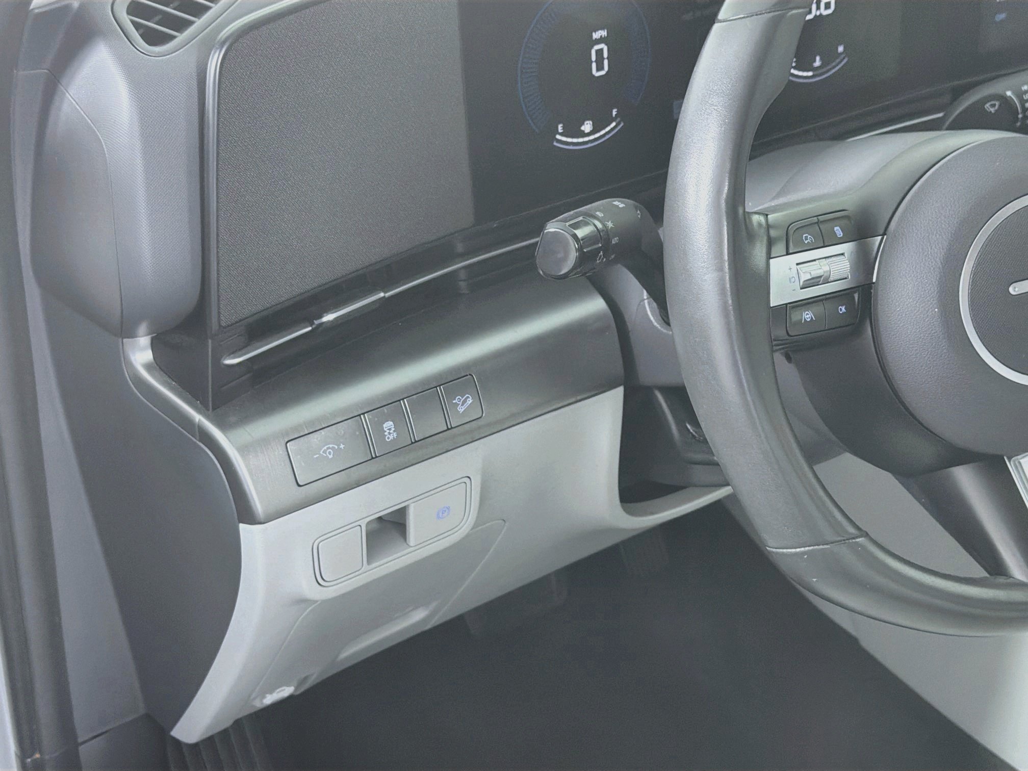 Used 2025 Hyundai Kona SEL FWD image 17