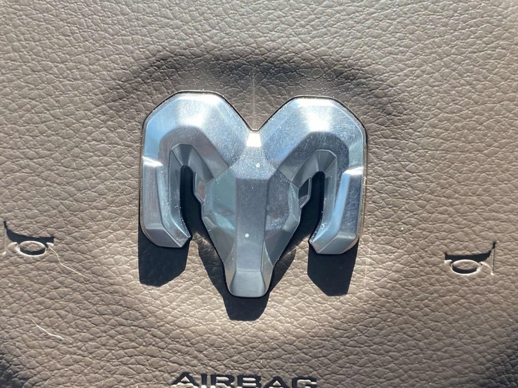 New 2026 RAM 1500 Laramie w/ Chrome Appearance Group AWD/4WD image 28
