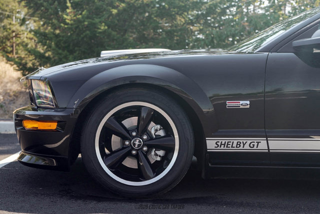 Used 2007 Ford Mustang GT RWD image 4
