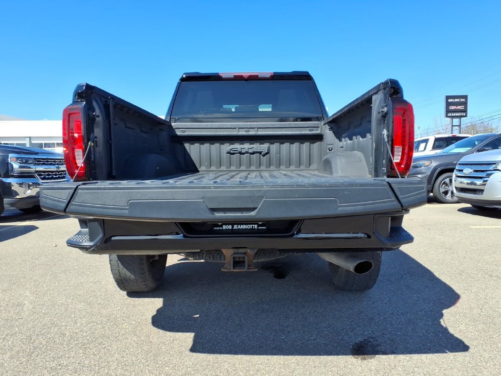 Used 2023 GMC Sierra 2500 AT4 w/ Gooseneck/5TH Wheel Package AWD/4WD image 8
