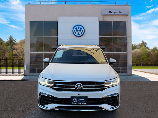 Certified 2023 Volkswagen Tiguan SEL R-Line AWD/4WD image 2