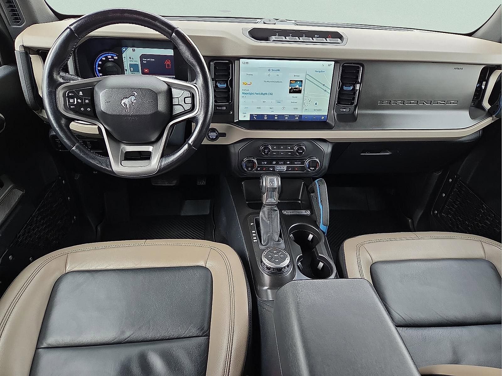 Used 2023 Ford Bronco Wildtrak AWD/4WD image 11