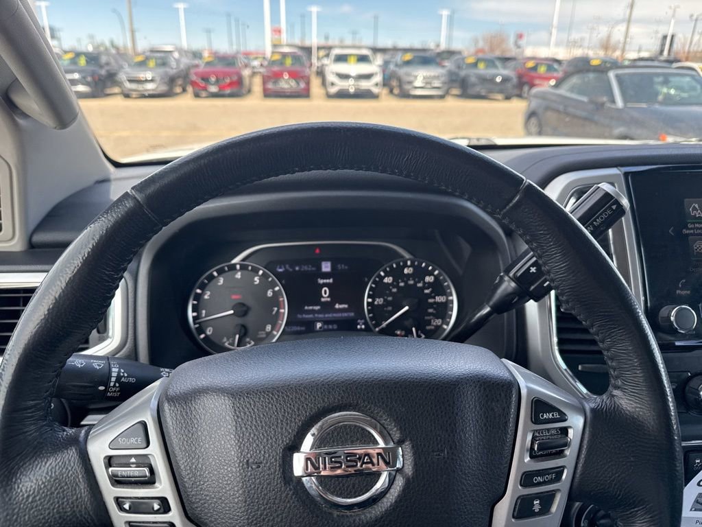 Used 2020 Nissan Titan SV w/ SV Convenience Package AWD/4WD image 11