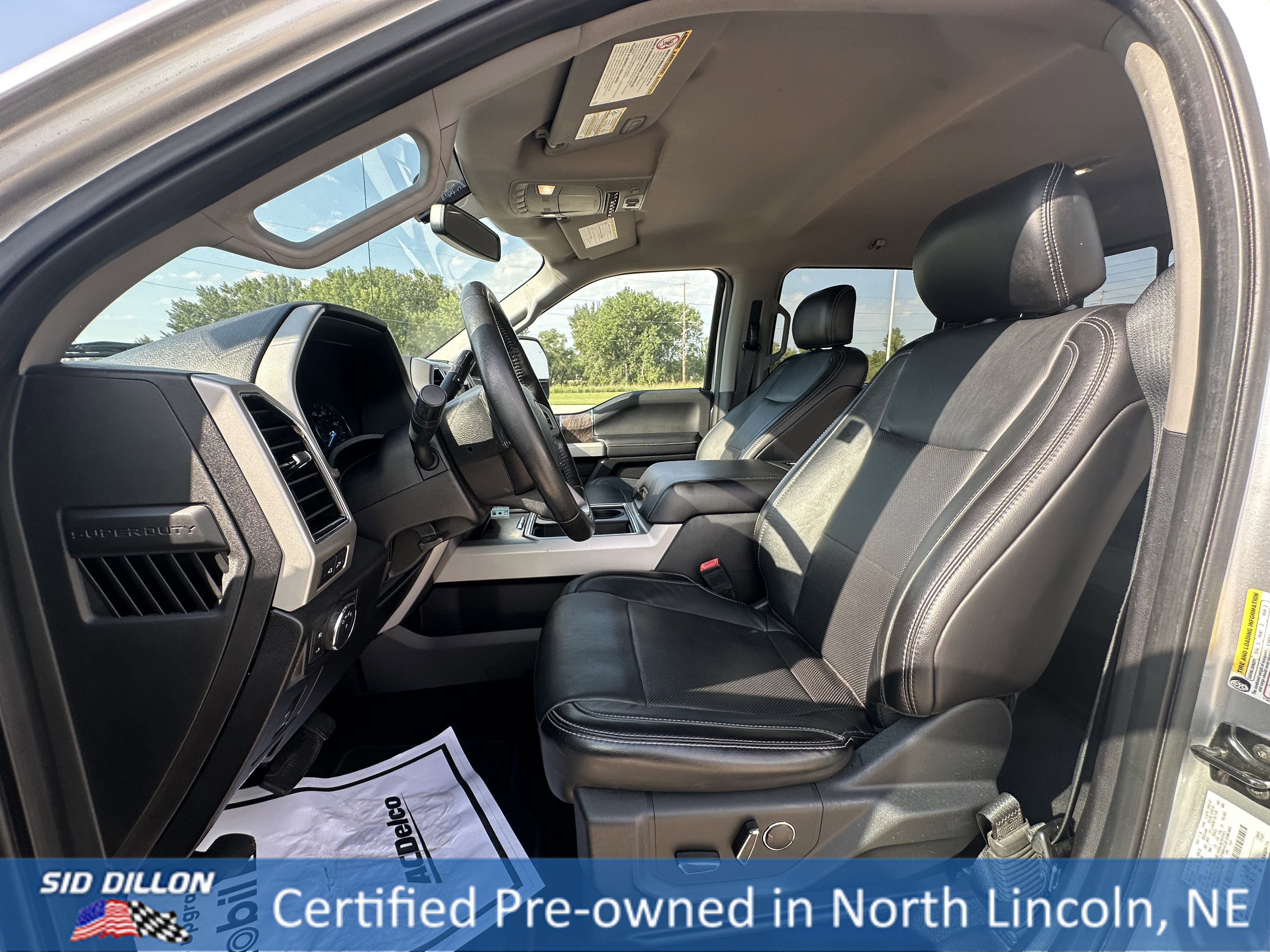 Used 2019 Ford F250 Lariat w/ Chrome Package image 22