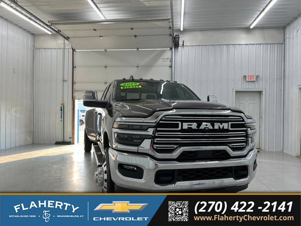 Used 2025 RAM 3500 Laramie w/ Max Tow Package AWD/4WD image 1