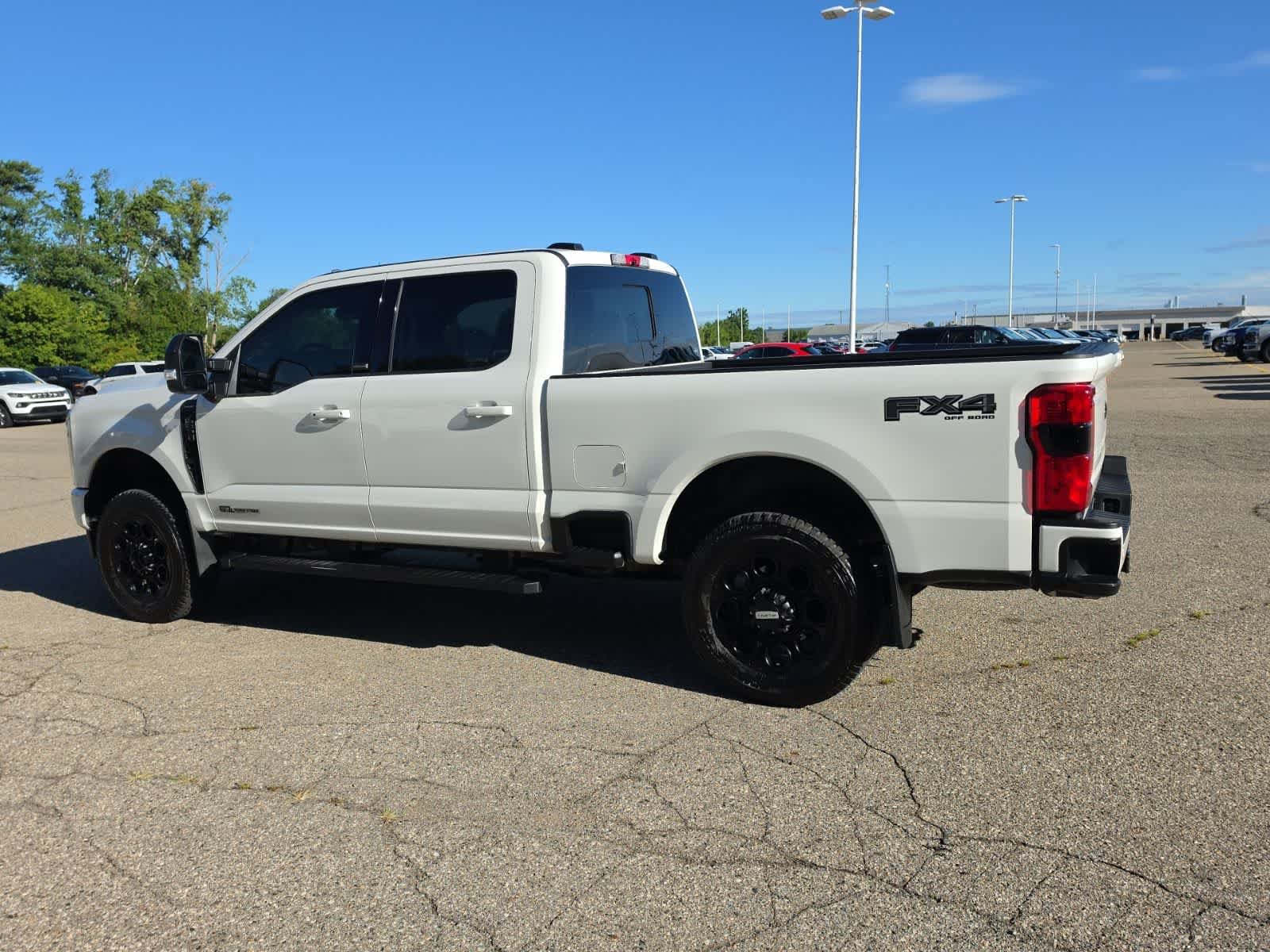 Used 2025 Ford F250 Lariat w/ Black Appearance Package AWD/4WD image 14
