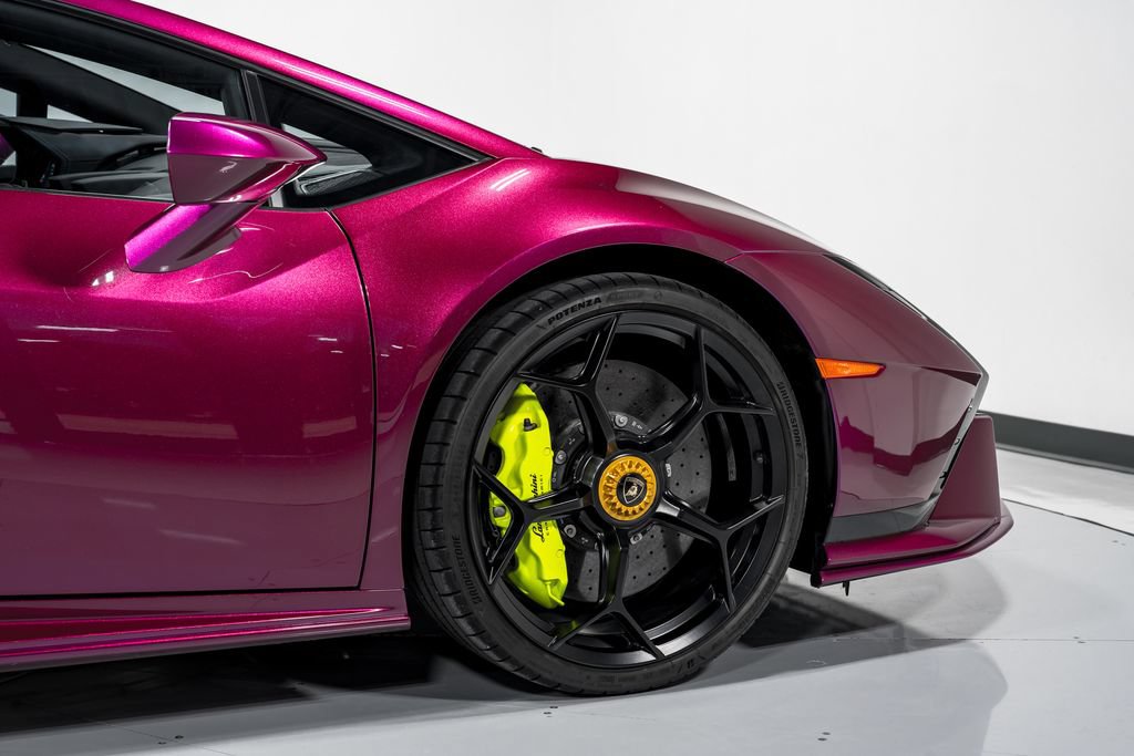 Used 2023 Lamborghini Huracan Tecnica RWD image 45